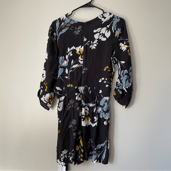 Yumi Kim Liz Black Floral Romper - Picture 4 of 7